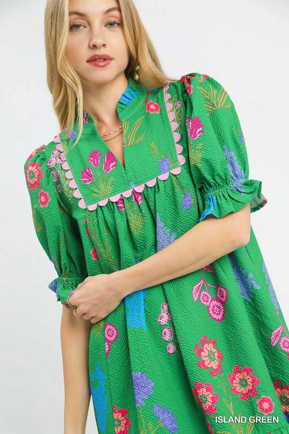 Kelly Green Floral Split Neck Dress