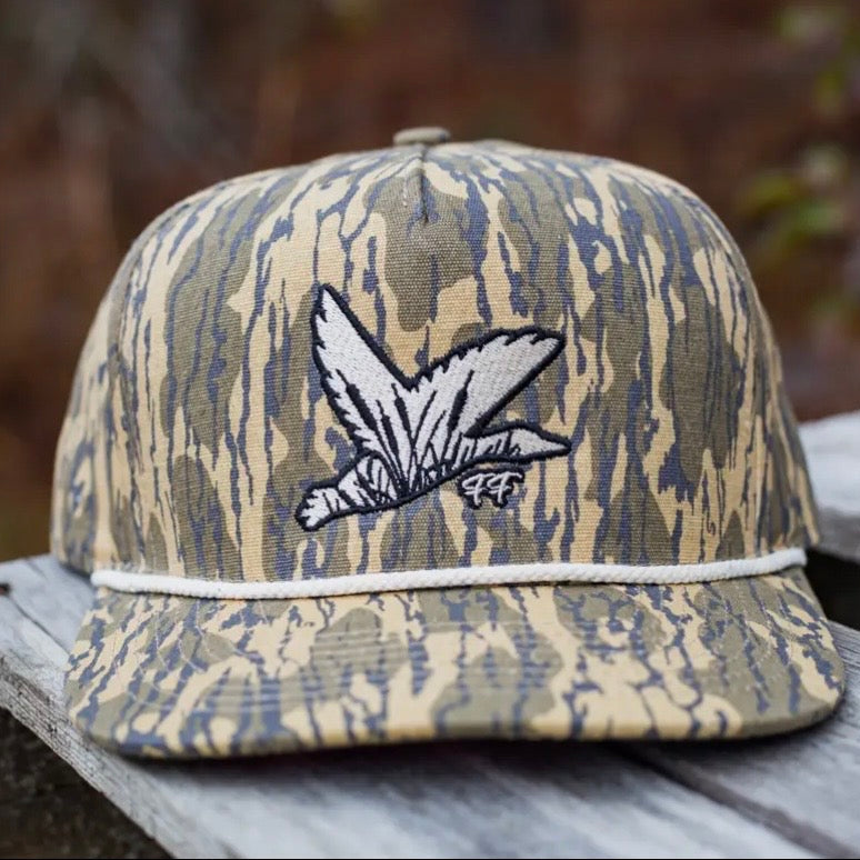 Duck Cattails Bottomland Rope Cap