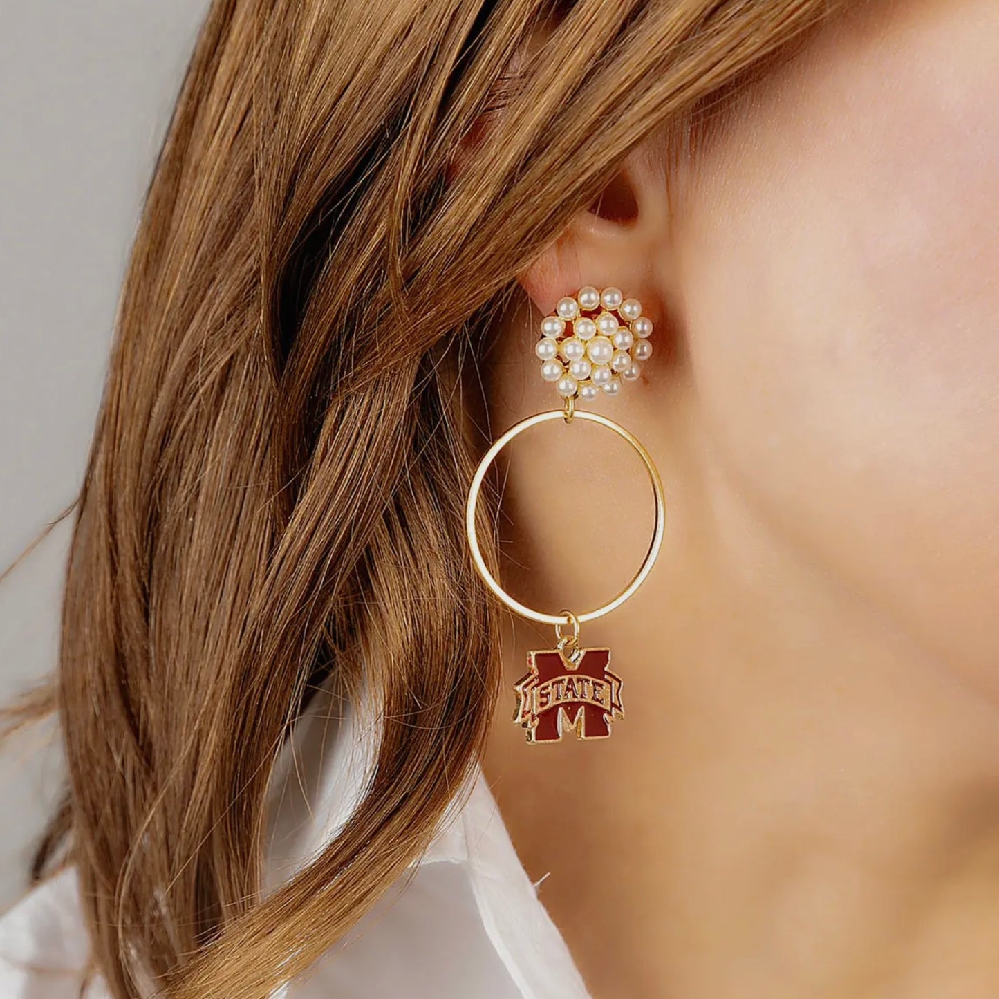 Mississippi State Bulldogs Pearl Cluster Enamel Hoop Earring