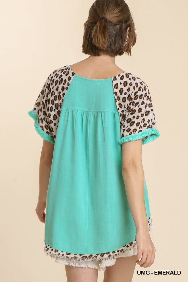 Emerald Linen Top w/ Leopard Short Sleeve