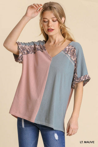 Light Mauve Leopard Color Block V-Neck Top