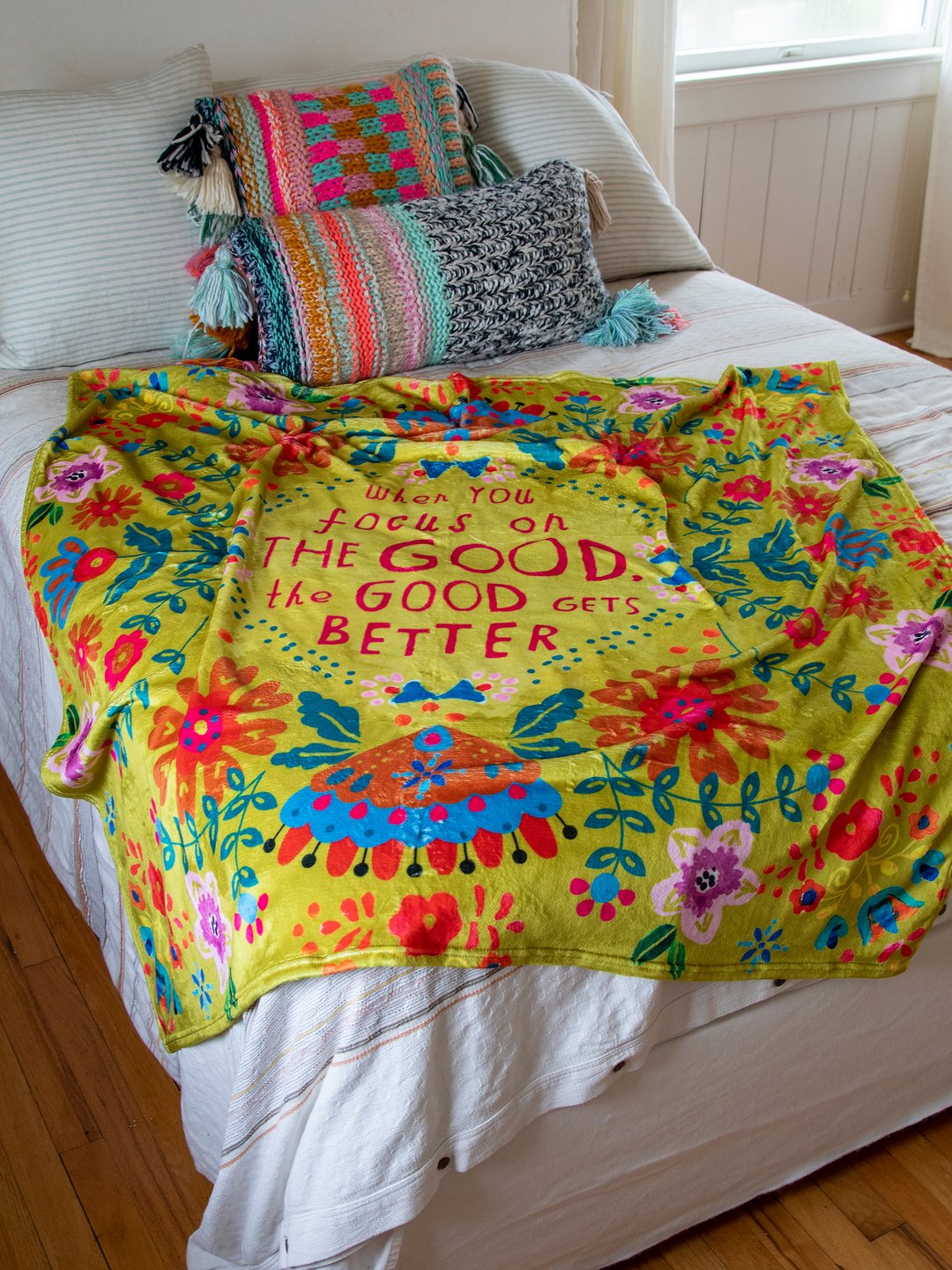 Tapestry Blanket Focus on The Good