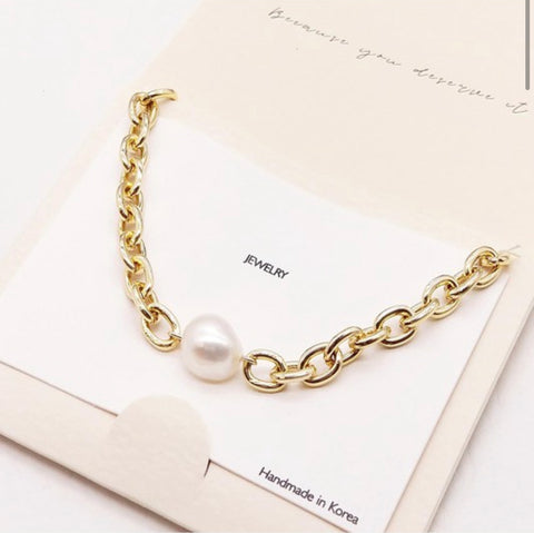 Pearl Thick Chain Necklace