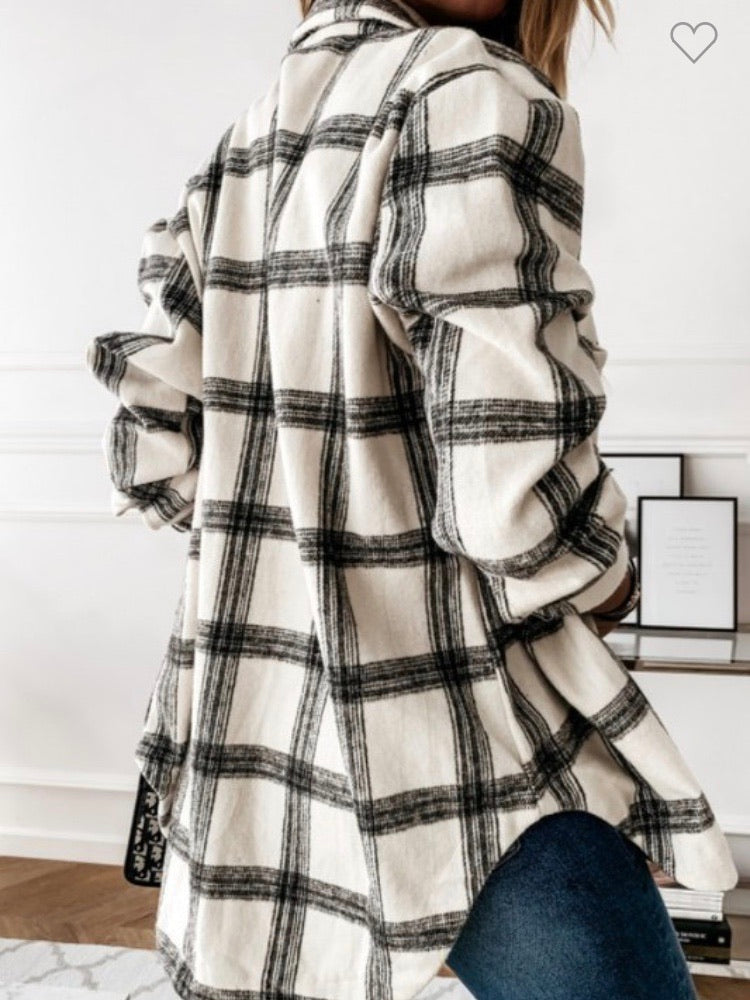 Black/White Grid Print Oversize Thick Flannel