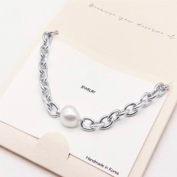 Pearl Thick Chain Necklace