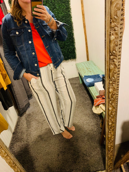 Medium Wash Stretch Denim Jacket