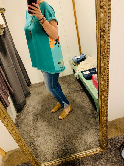 Emerald Linen Short Sleeve Floral Print Back Top - Plus