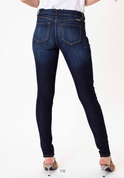 KanCan Mid Rise Super Skinny Jean