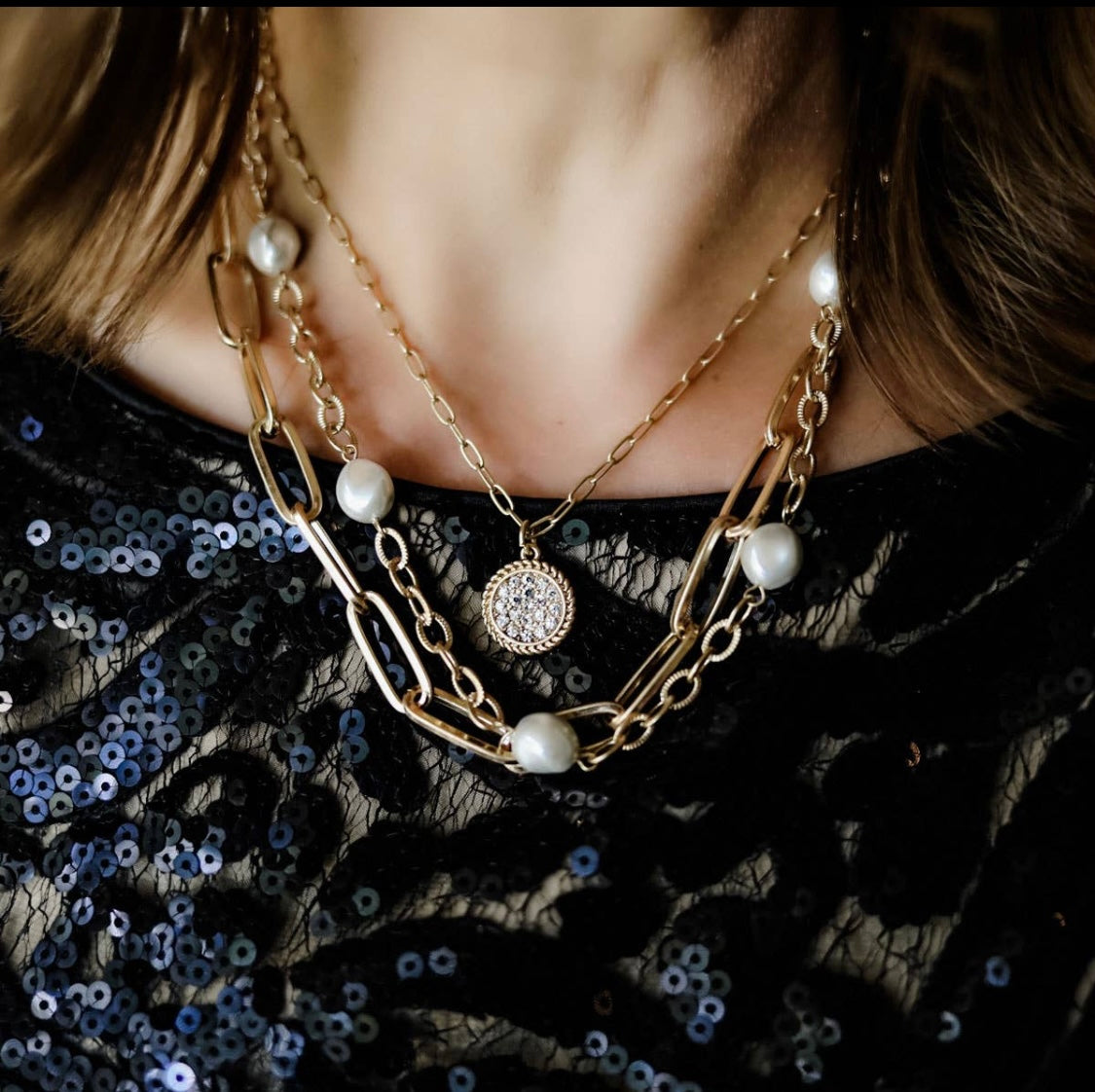 Perrie Layered Pearl and Chunky Chain Necklace