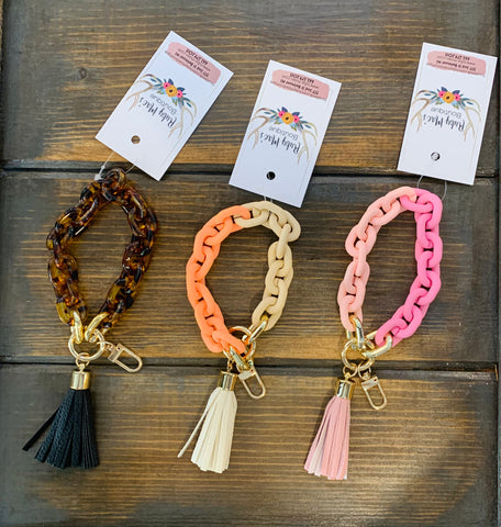 Boho Acrylic Chain Link Bracelet Keychain